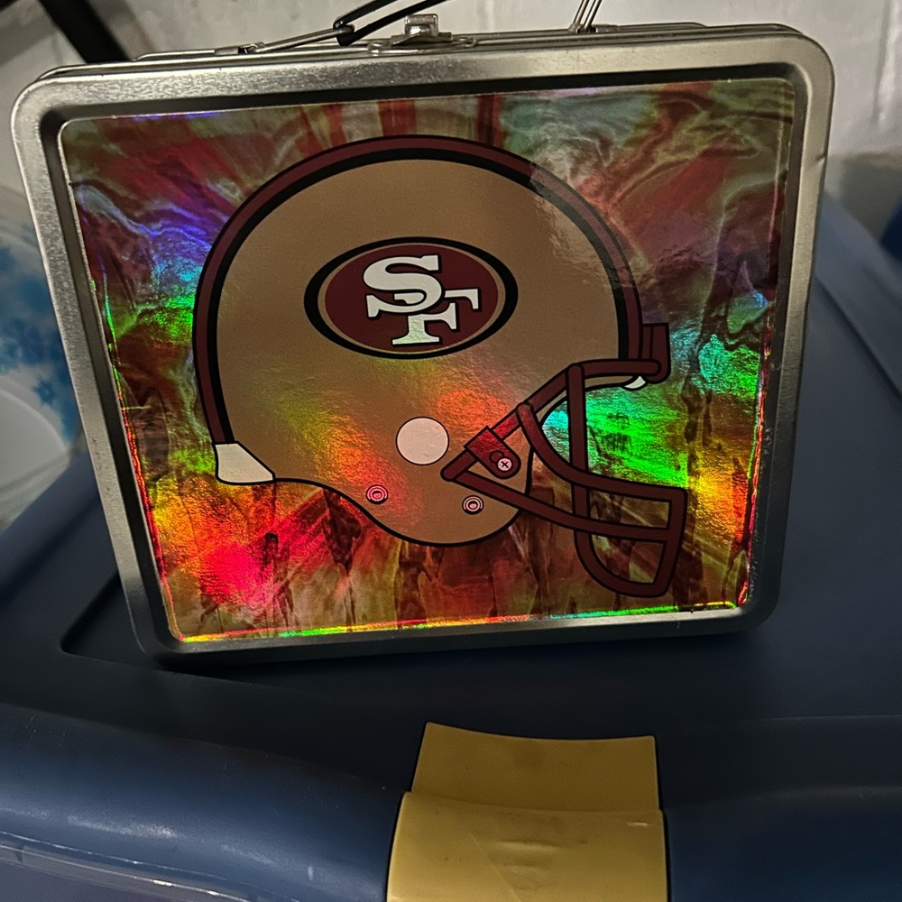San Francisco 49ers NFL Multicolor Holographic Lunchbox